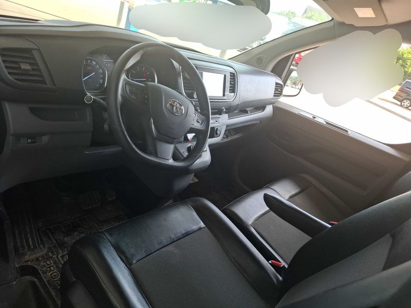 Toyota ProAce 2.0 D-4D L1 Combi Dynamic — zdjęcie 11