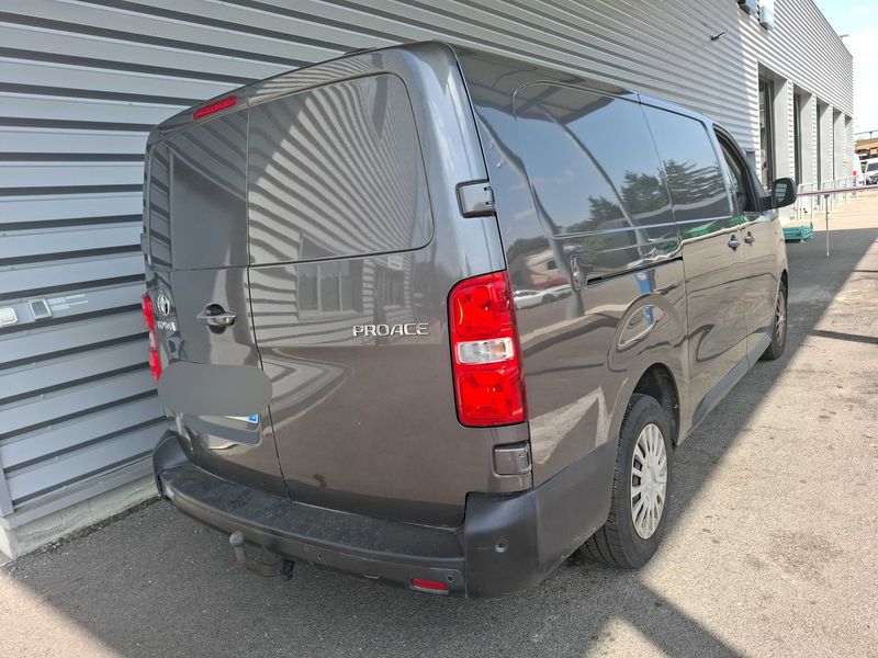 Toyota ProAce 2.0 D-4D L1 Combi Dynamic — zdjęcie 5