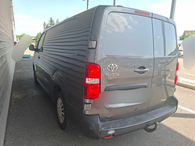 Toyota ProAce 2.0 D-4D L1 Combi Dynamic — zdjęcie 3