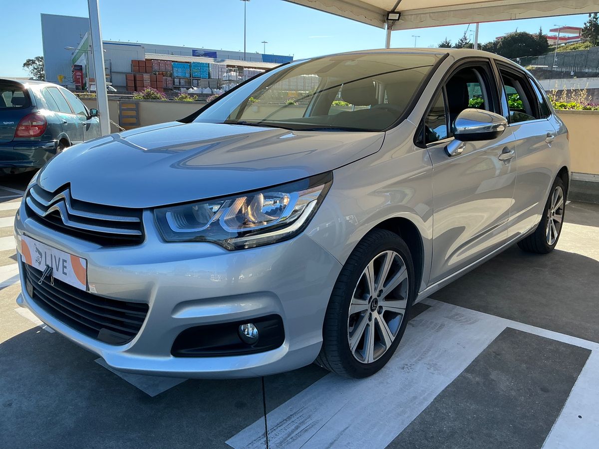 Citroen C4 2016 — photo 1