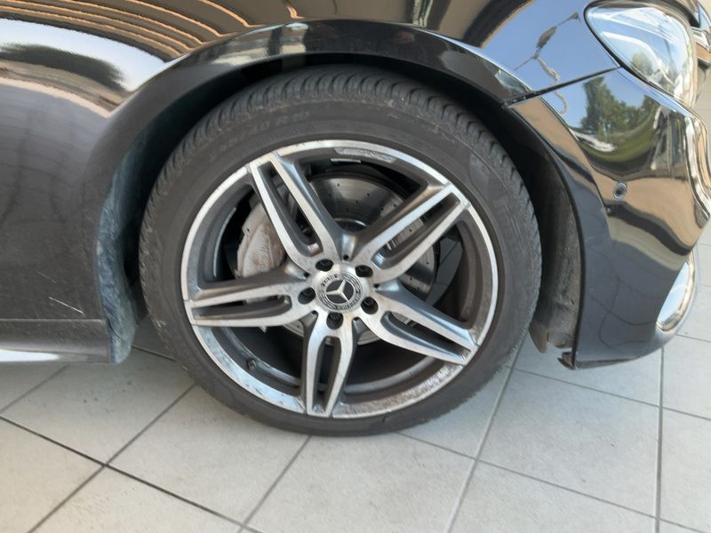 Mercedes-Benz E-Klasse E 220 d 4Matic Premium 2020 – снимка 11