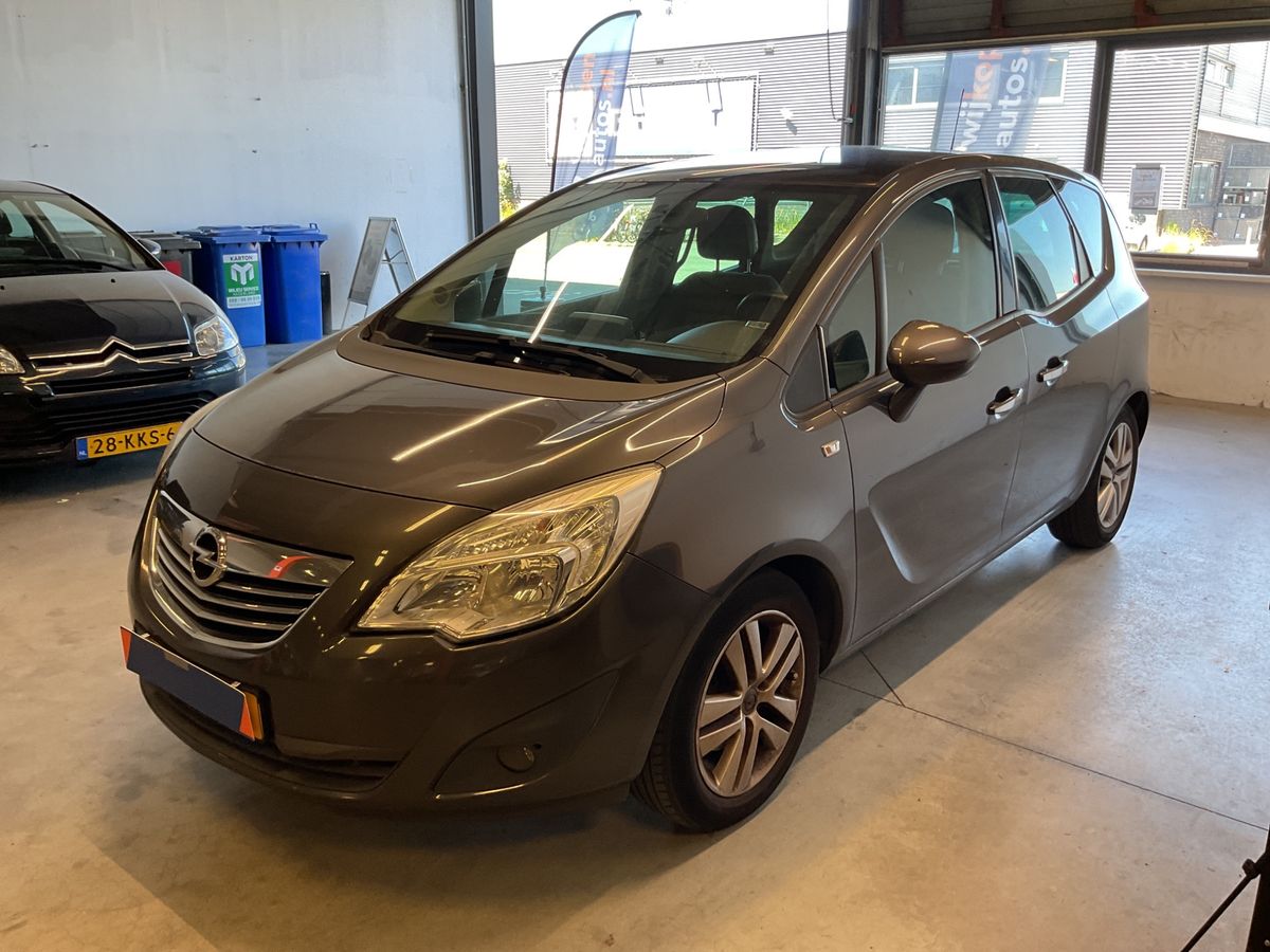 Opel Meriva 2011