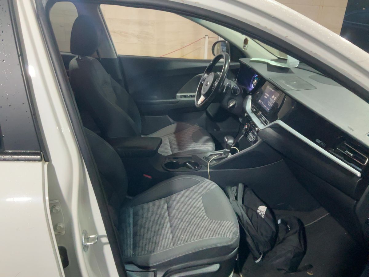 Kia Niro 2021 — photo 17