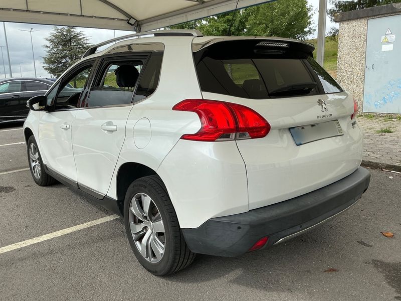Peugeot 2008 1.6 e-HDi Allure 2015 – снимка 6