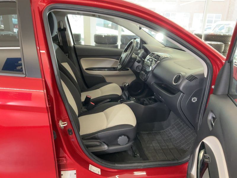 Mitsubishi Space Star 1.2 Top — zdjęcie 11