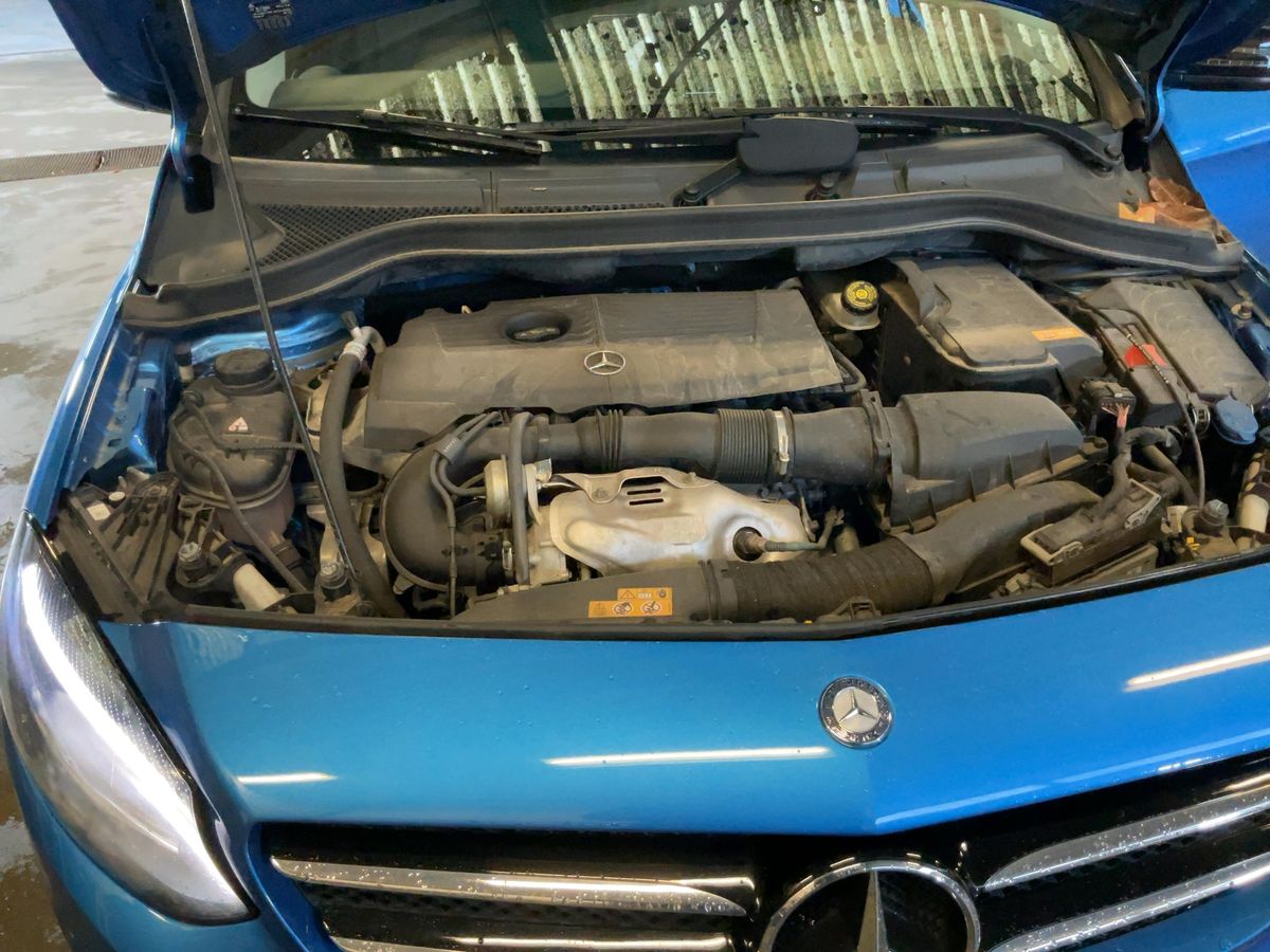 Mercedes-Benz B-Klasse 2015 — photo 22