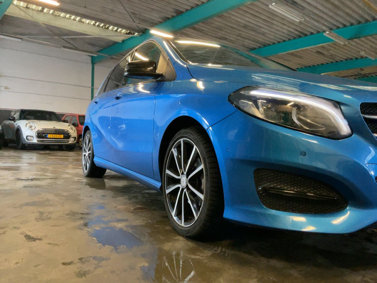 Mercedes-Benz B-Klasse 2015 — photo 13