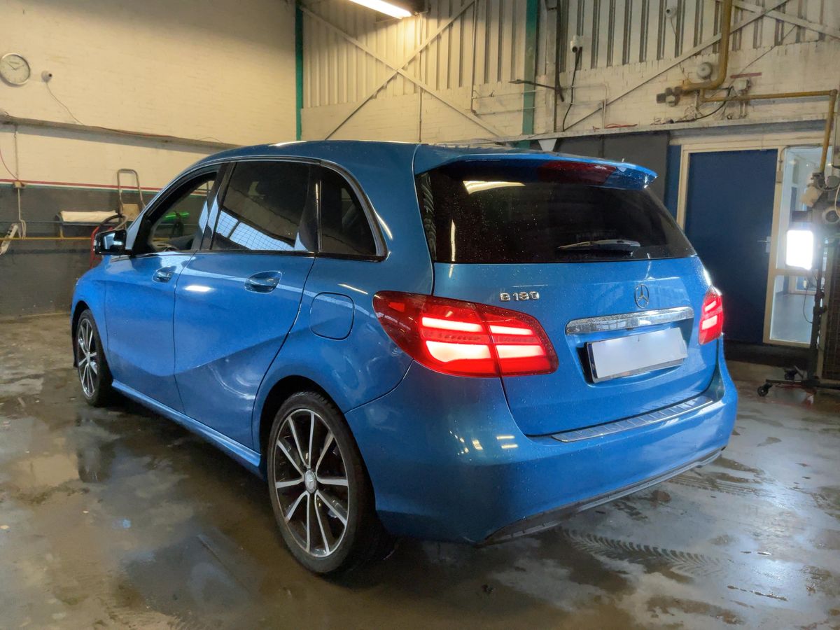 Mercedes-Benz B-Klasse 2015 — photo 7