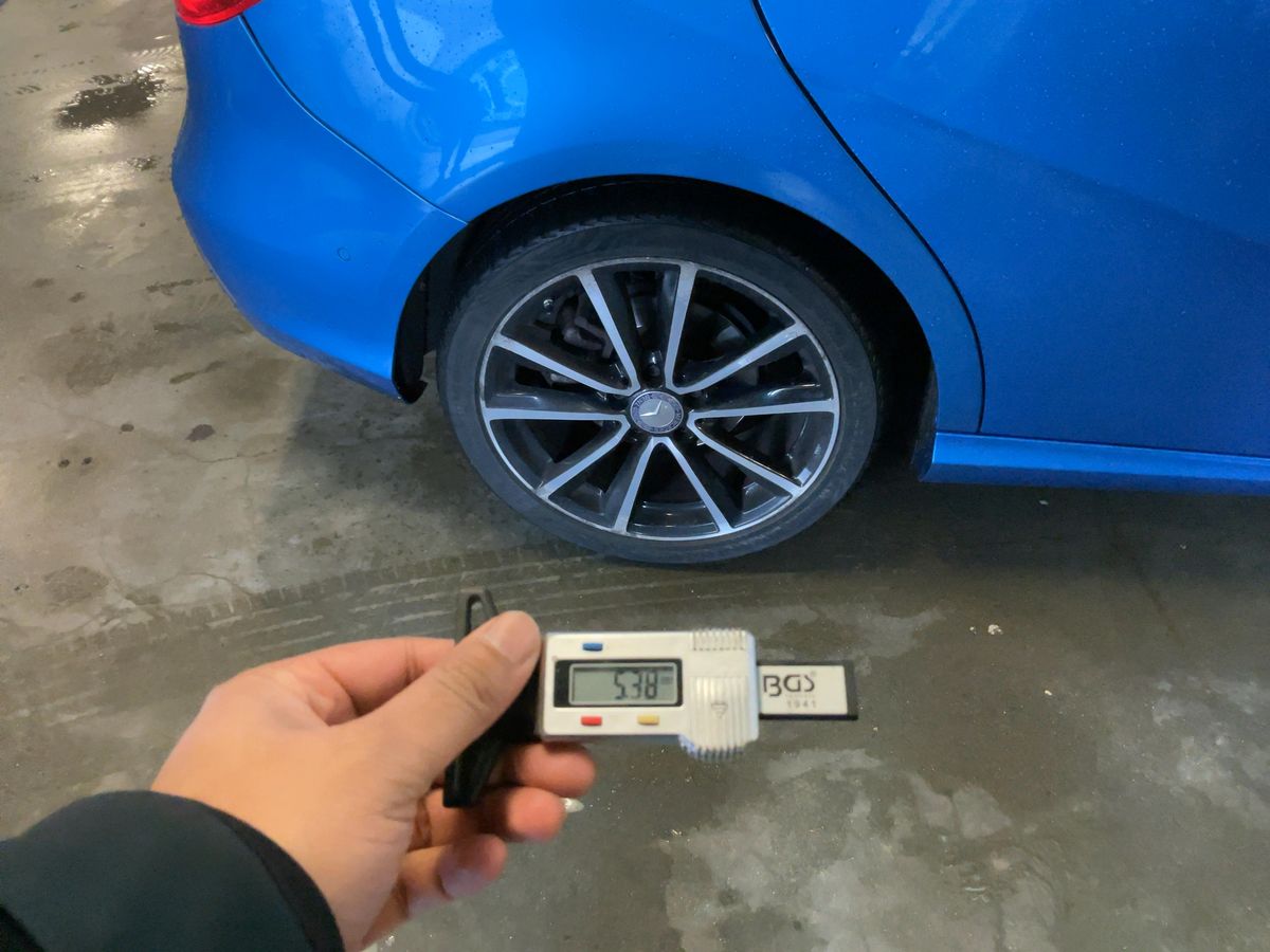 Mercedes-Benz B-Klasse 2015 — photo 10