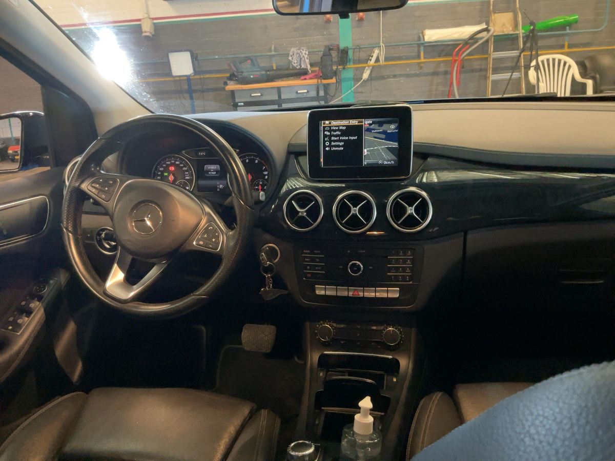Mercedes-Benz B-Klasse 2015 — photo 18