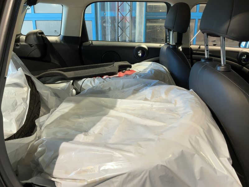 MINI Countryman Cooper ALL4 — zdjęcie 14