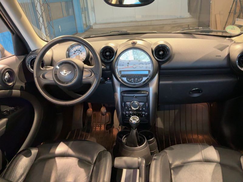 MINI Countryman Cooper ALL4 — zdjęcie 12