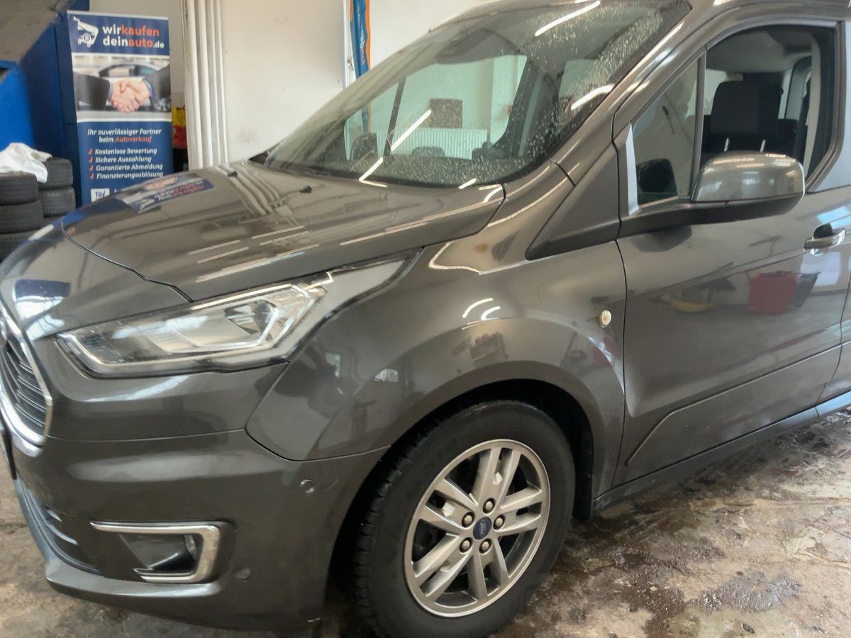 Ford Grand d'occasion
