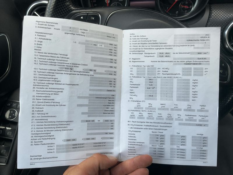 Mercedes-Benz A-Klasse A 180 CDI BlueEfficiency Urban — zdjęcie 16