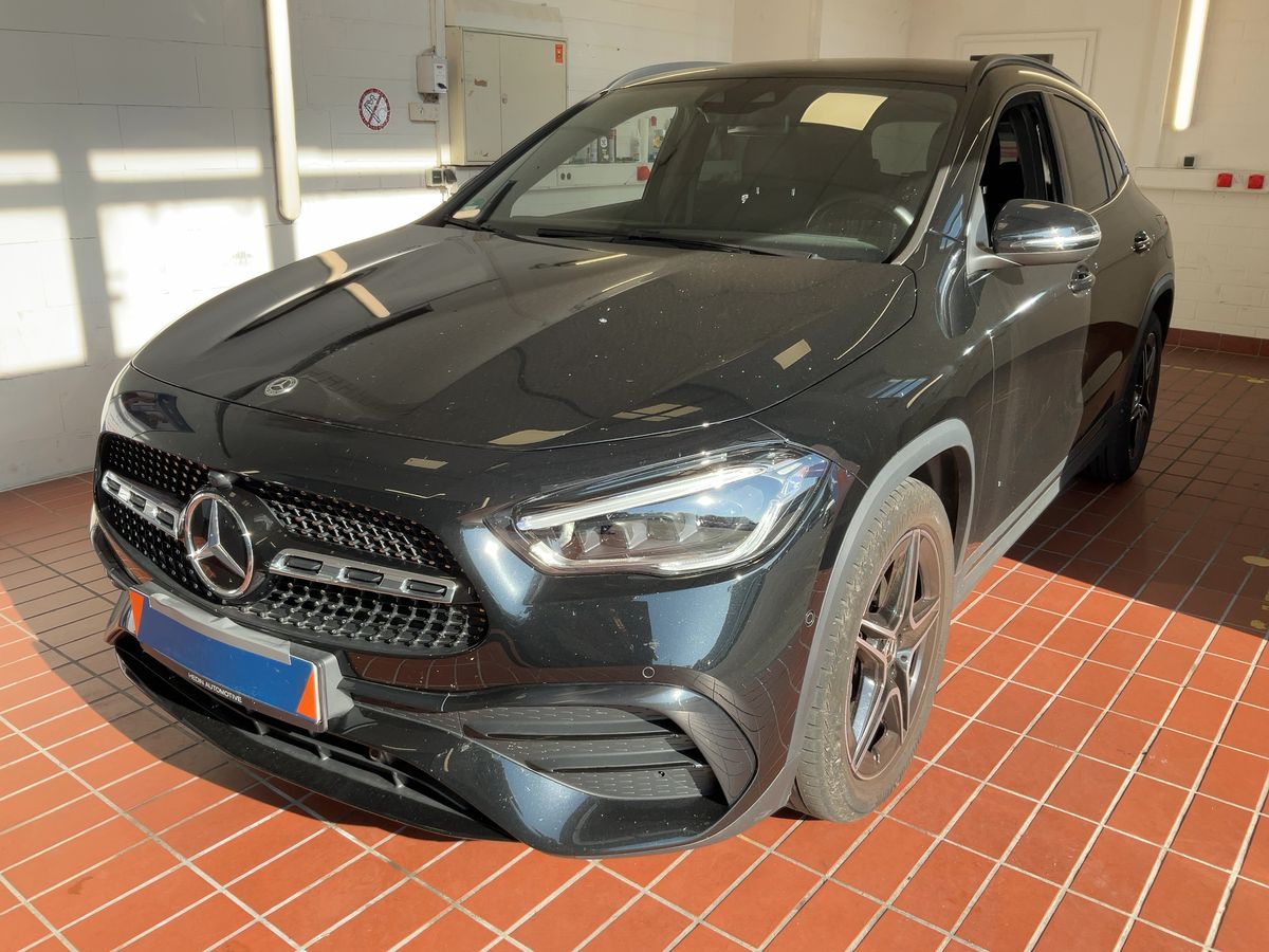 Mercedes-Benz GLA-Klasse GLA 200 AMG Line