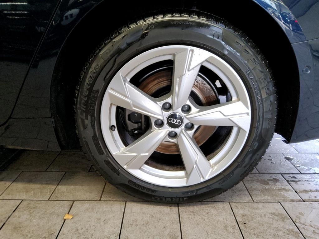 Audi A6 2022 — photo 27