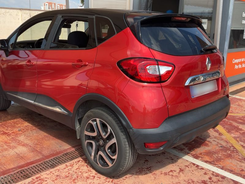 Renault Captur 1.5 dCi Energy Zen — zdjęcie 3