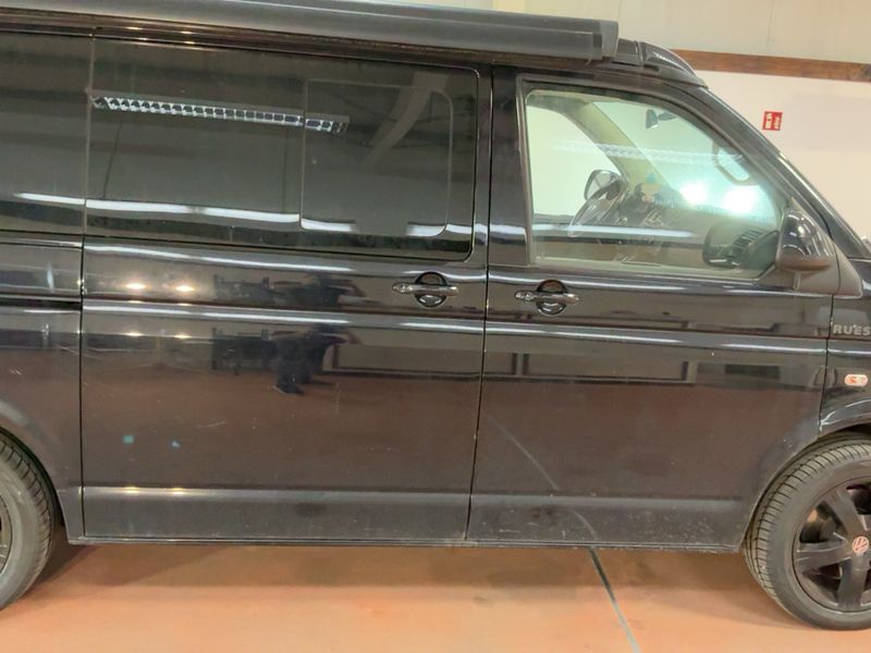 Volkswagen T5 California 2.0 TDI Beach Aufstelldach — zdjęcie 7