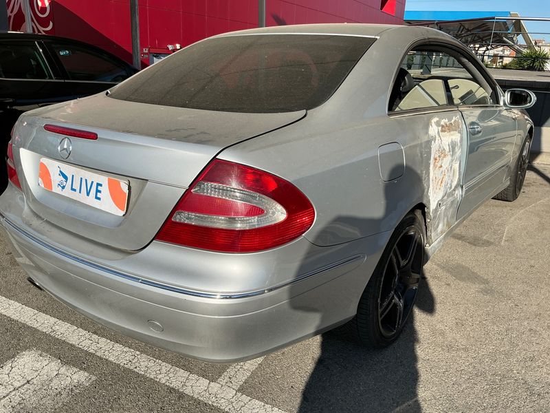 Mercedes-Benz CLK-Klasse CLK 240 Elegance — zdjęcie 2