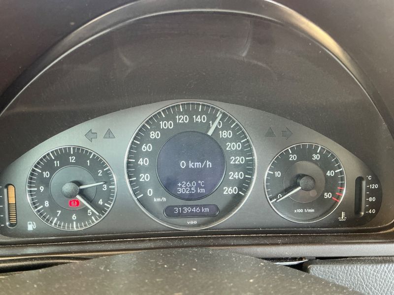 Mercedes-Benz CLK-Klasse CLK 240 Elegance — zdjęcie 4