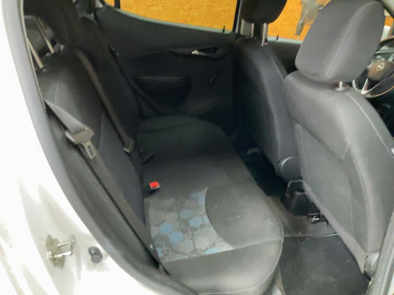 Opel Karl 1.0 Rocks — zdjęcie 14