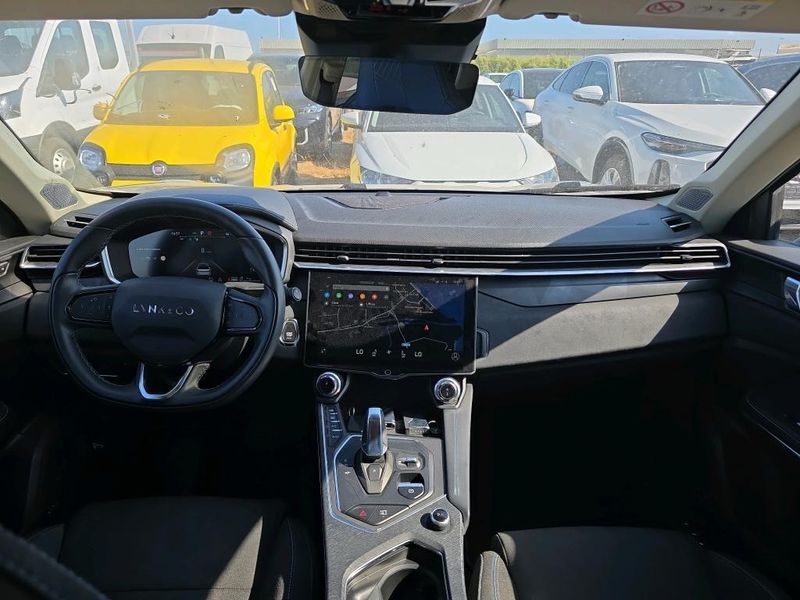 Lynk & Co 01 1.5 Plug-in Hybrid — zdjęcie 11