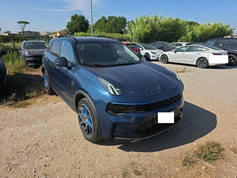 Lynk & Co 01 1.5 Plug-in Hybrid — zdjęcie 6