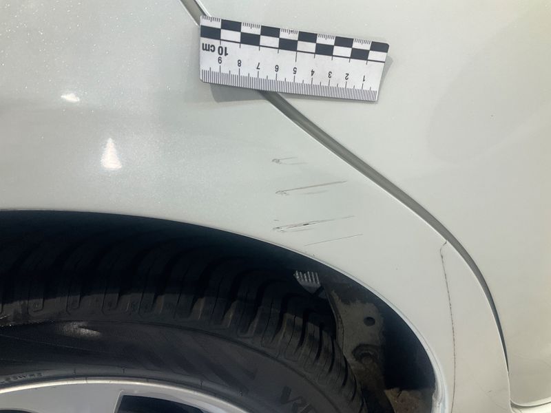 Toyota Yaris 1.5 Hybrid Club 2013 – снимка 23
