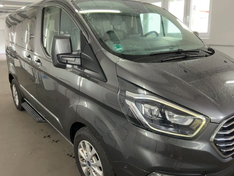 Ford Tourneo Custom 2.0 TDCi 320 L1 Tourneo Titanium — zdjęcie 8