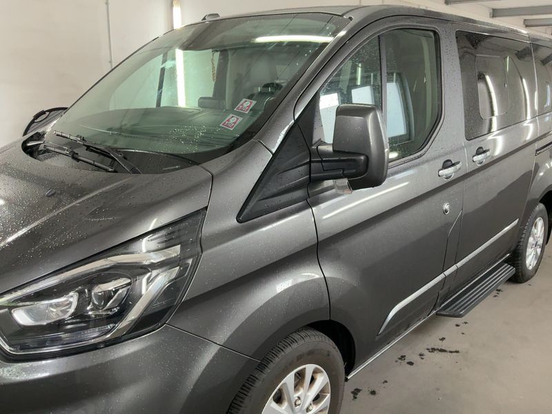 Ford Tourneo Custom 2.0 TDCi 320 L1 Tourneo Titanium — zdjęcie 2