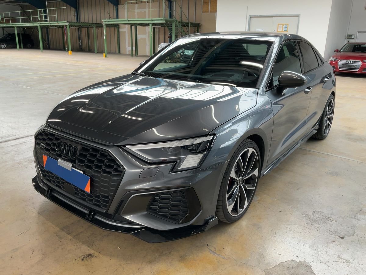 Audi A3 Limousine 40 TFSI quattro S line