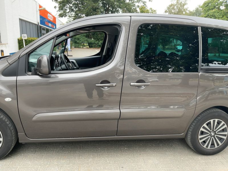 Peugeot Partner 1.2 PureTech Active — zdjęcie 4