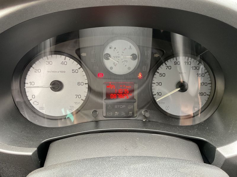 Peugeot Partner 1.2 PureTech Active — zdjęcie 13