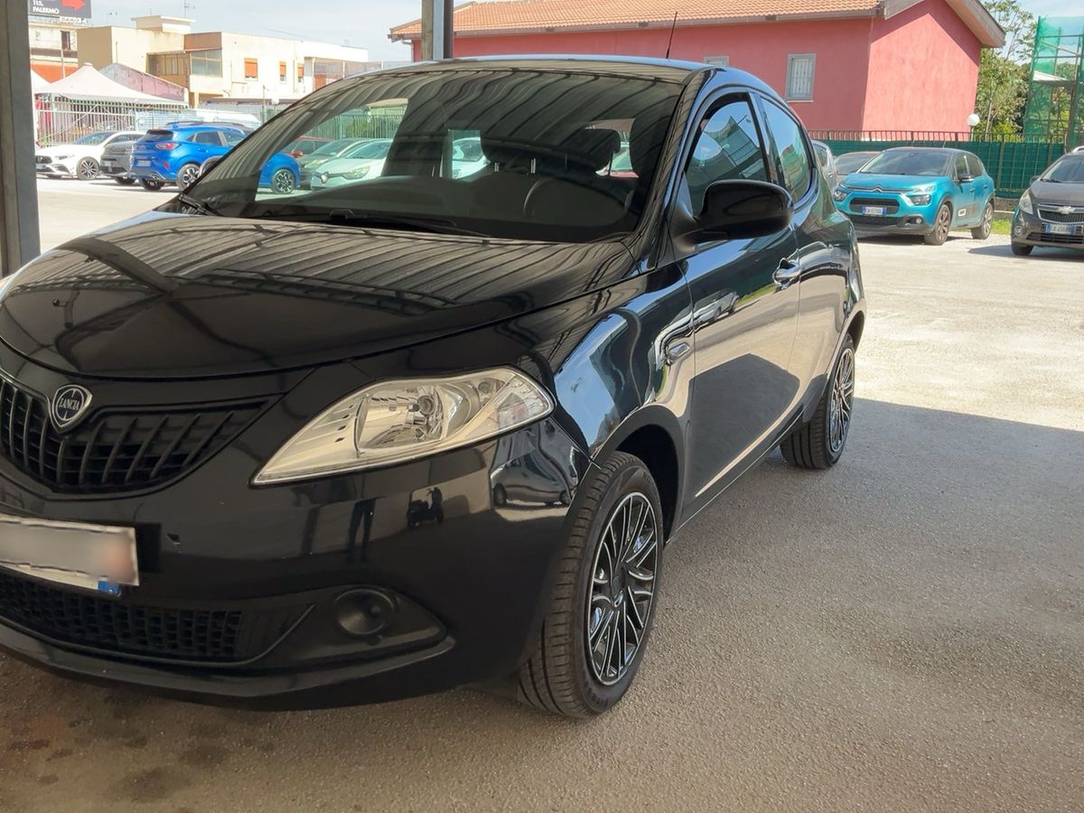 Lancia Ypsilon d'occasion
