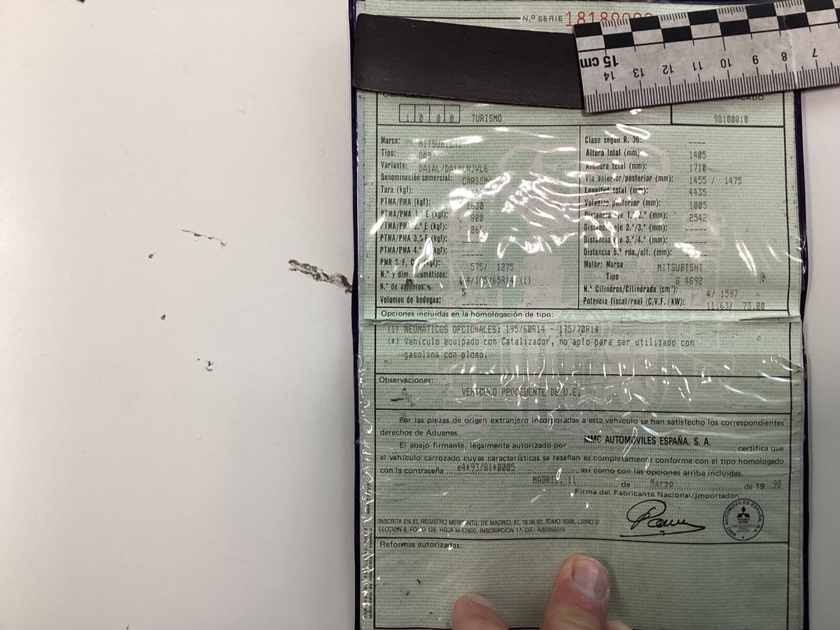 Mitsubishi Carisma 1.6 GLX 1600