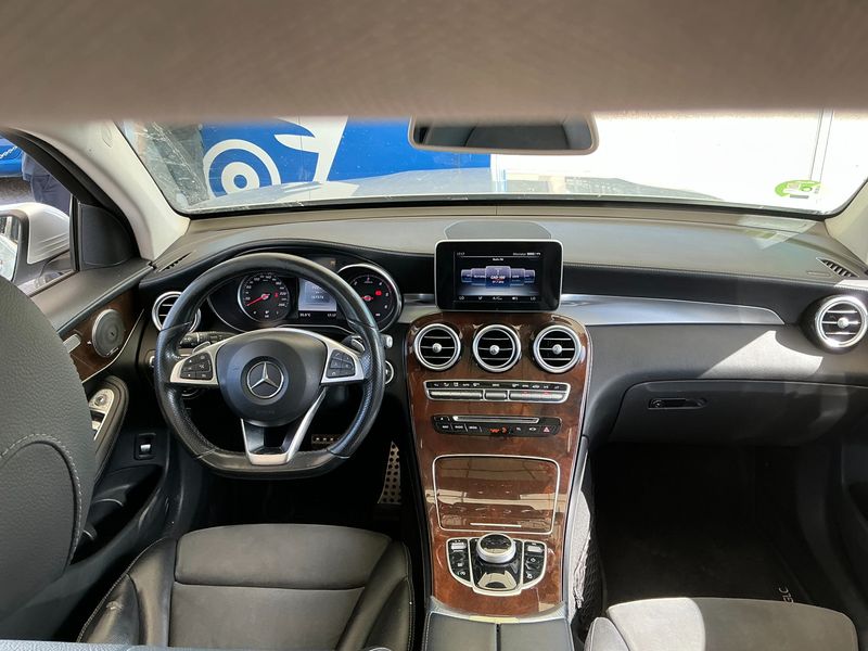 Mercedes-Benz GLC-Klasse GLC 250 4Matic Exclusive — zdjęcie 12