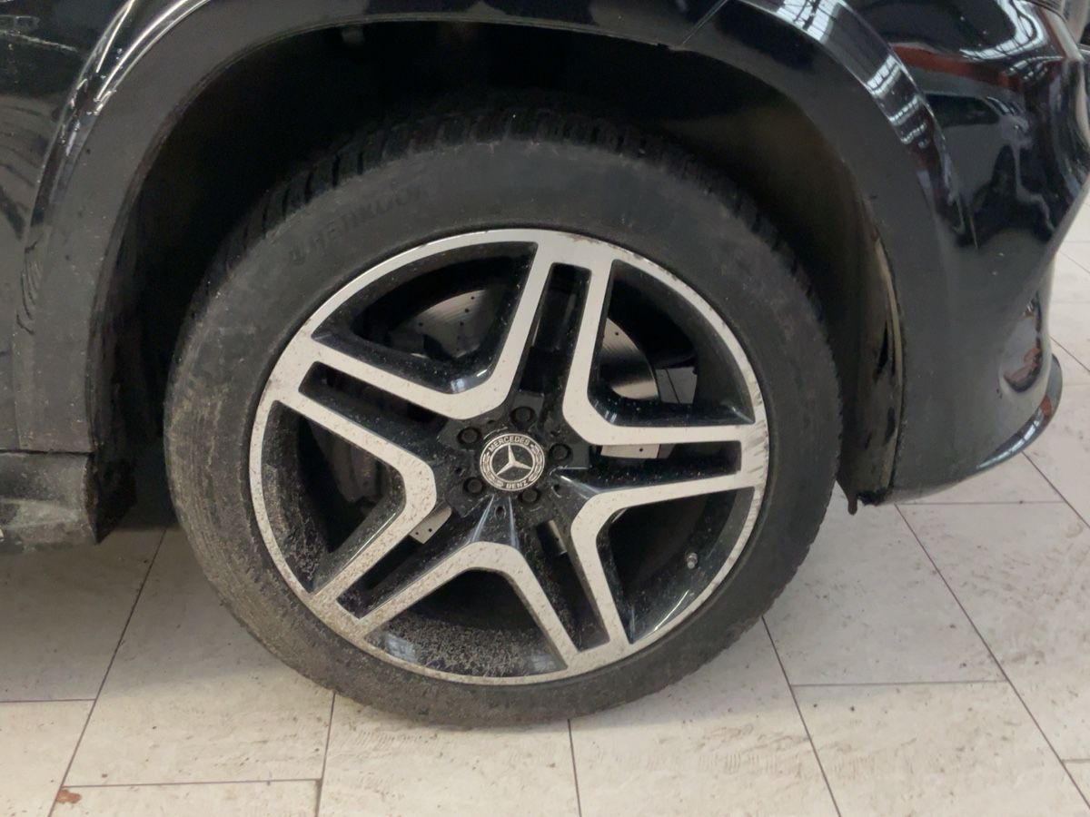 Mercedes-Benz GLS-Klasse 2018 — photo 12