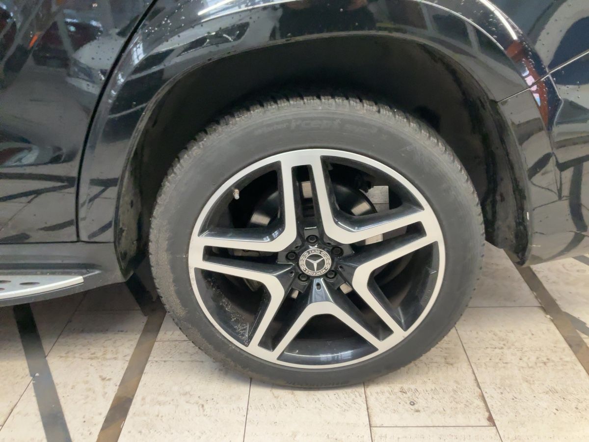 Mercedes-Benz GLS-Klasse 2018 — photo 6