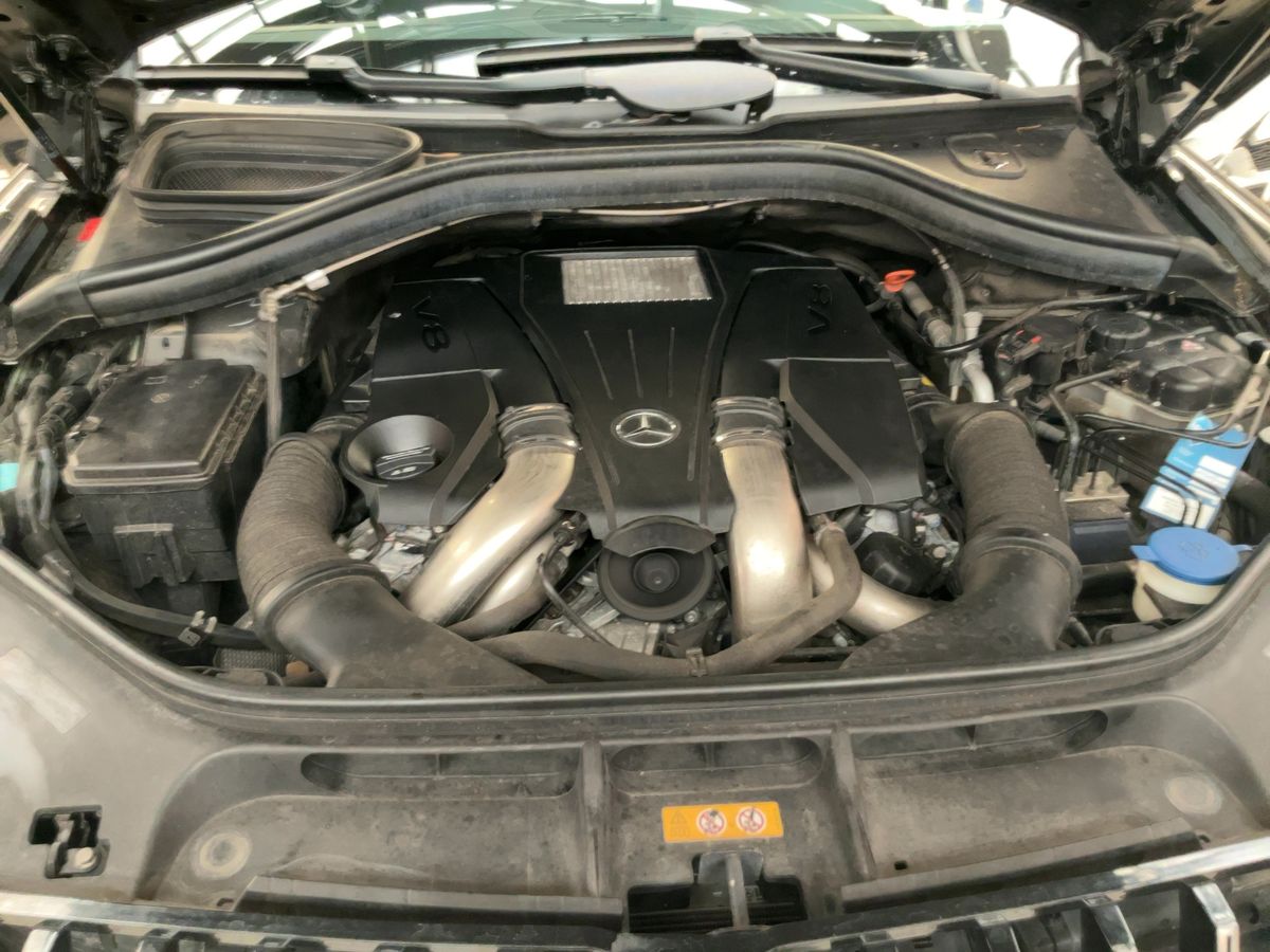 Mercedes-Benz GLS-Klasse 2018 — photo 23
