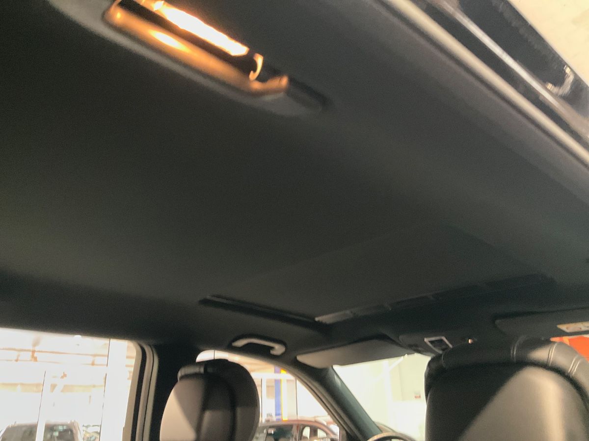 Mercedes-Benz GLS-Klasse 2018 — photo 30