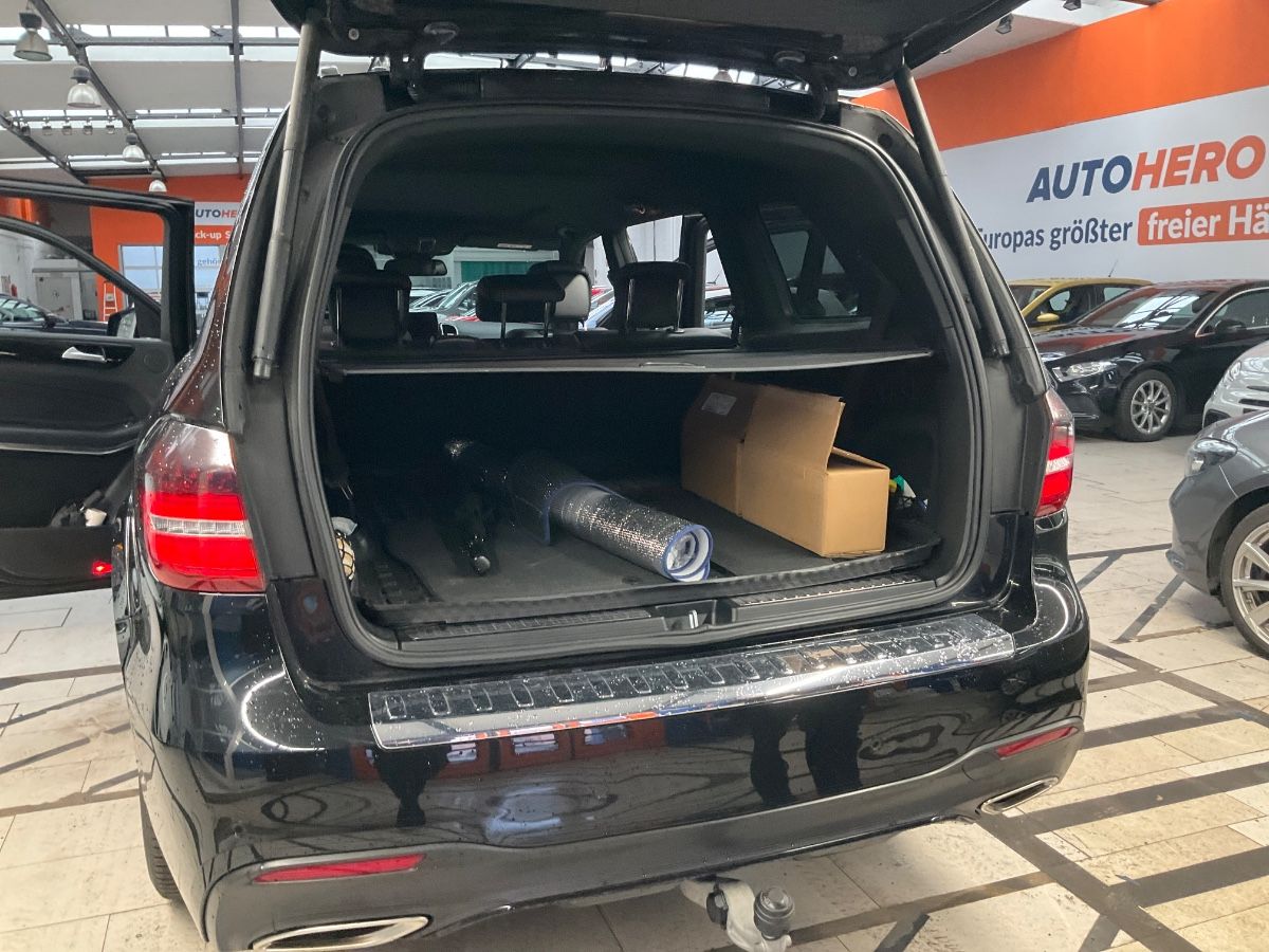 Mercedes-Benz GLS-Klasse 2018 — photo 42