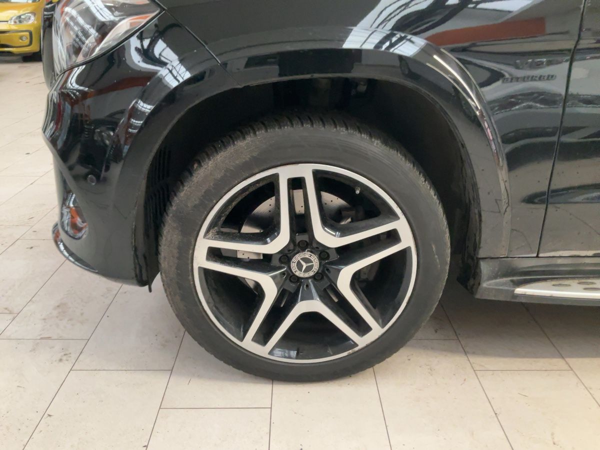 Mercedes-Benz GLS-Klasse 2018 — photo 4