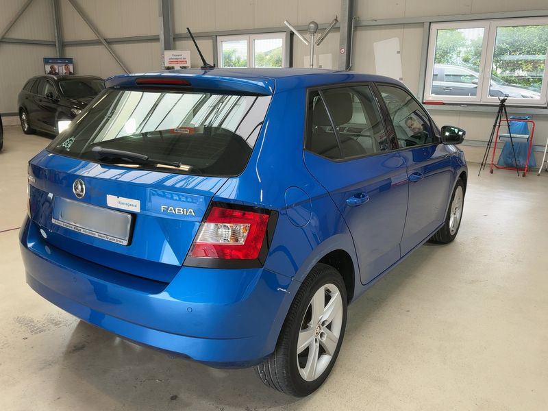 Skoda Fabia 1.0 MPI Cool Plus 2018 – снимка 8