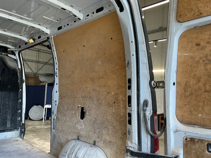 Renault Master 2.3 dCi Energy L2H2 HKa 3,5t 2015 – снимка 48