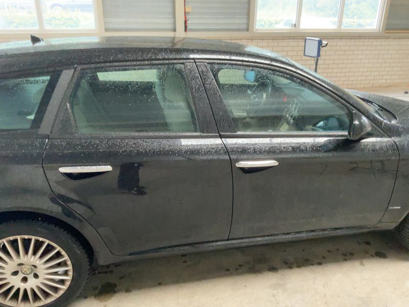 Alfa Romeo Alfa 159 3.2 JTS V6 Distinctive Q4 — zdjęcie 7