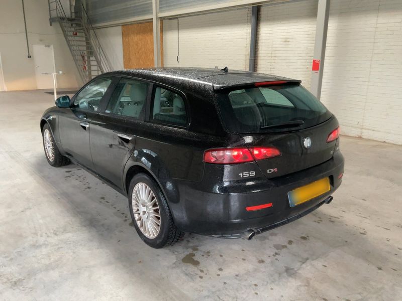 Alfa Romeo Alfa 159 3.2 JTS V6 Distinctive Q4 — zdjęcie 3