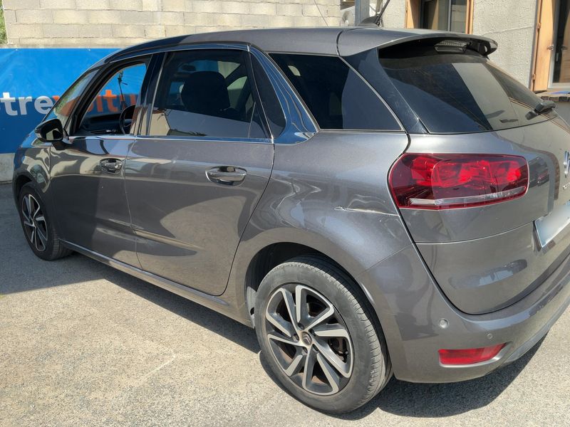 Citroen C4 Spacetourer 1.5 Blue-HDi Shine — zdjęcie 3