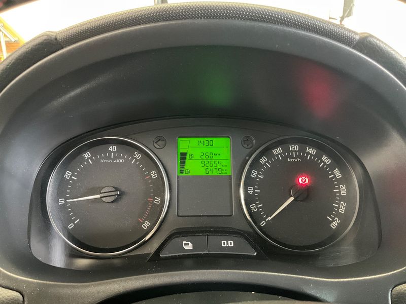 Skoda Fabia 1.2 TSI Monte Carlo — zdjęcie 13
