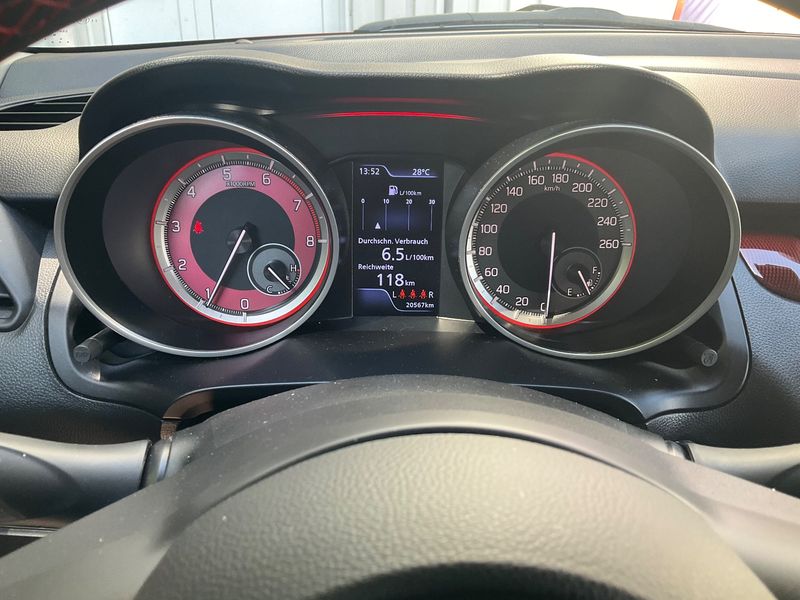 Suzuki Swift 1.4 BoosterJet Mild-Hybrid Sport — zdjęcie 13