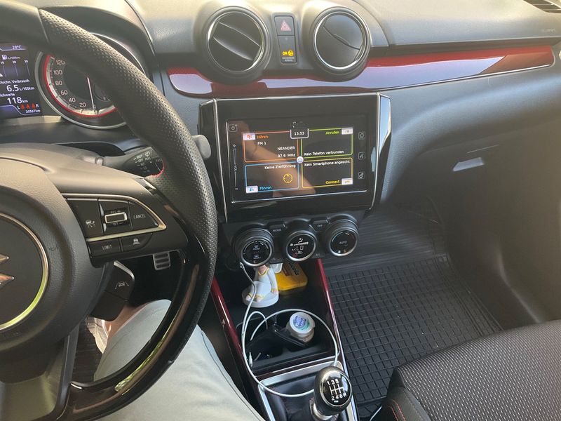 Suzuki Swift 1.4 BoosterJet Mild-Hybrid Sport — zdjęcie 12